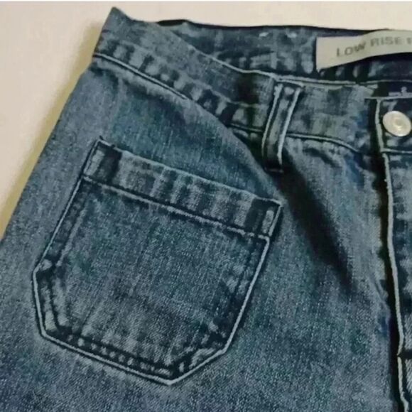 Classic Blue Women's Jeans - Picture 5 of 10